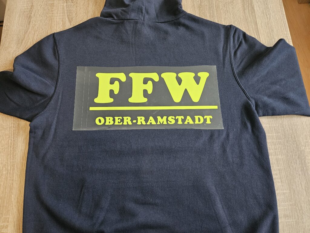 Feuerwehr Softshelljacke, Design: FFW, aus 100% recyceltem Polyester
